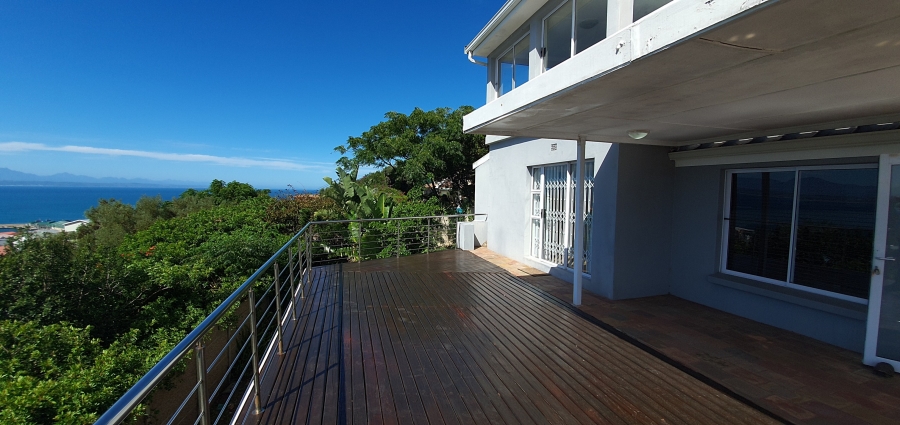 4 Bedroom Property for Sale in Mossel Bay Central Western Cape